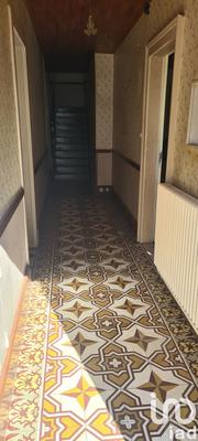 Maison - 220 m² - 8 pièces