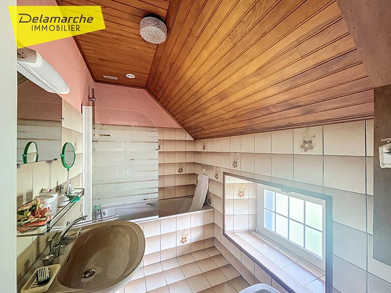 Maison - 151 m² - 7 pièces