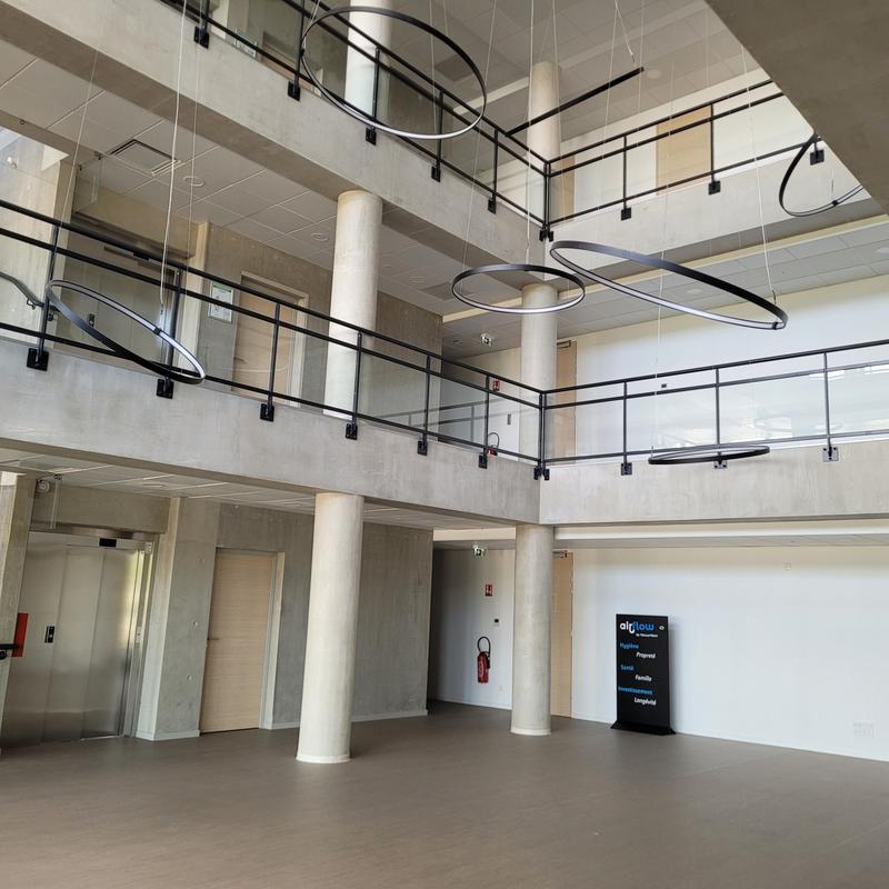 Immeuble - 3 600 m²