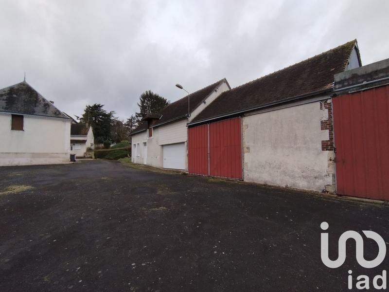 Maison - 305 m² - 10 pièces