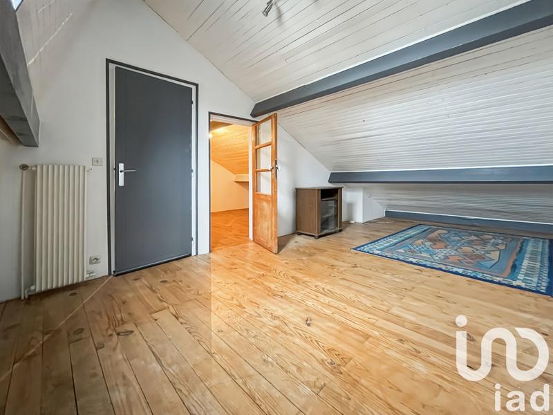 Maison - 93 m² - 6 pièces