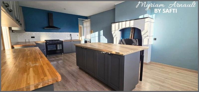 Maison - 187 m² - 8 pièces