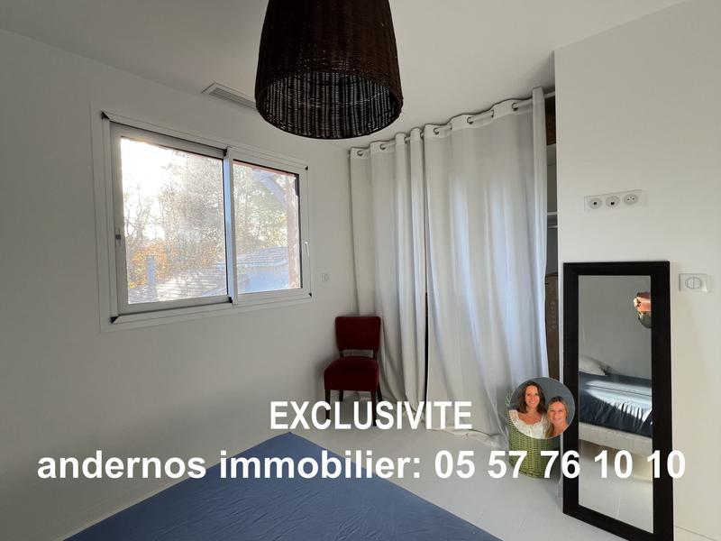 Maison - 233 m² - 7 pièces