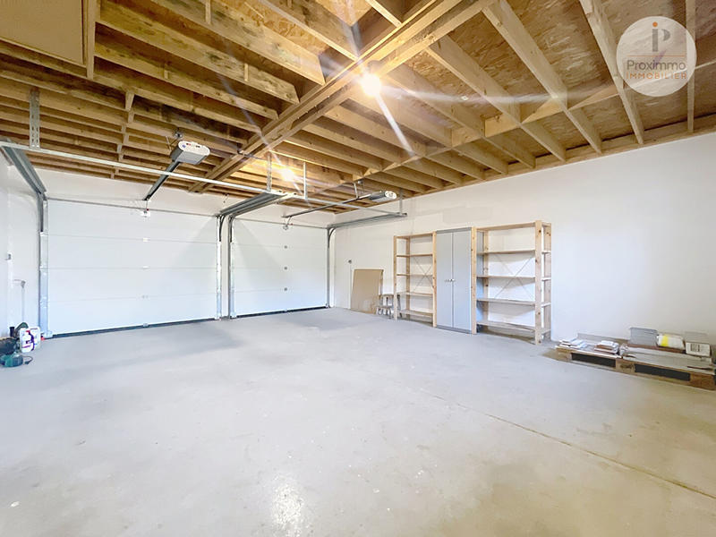 Maison - 200 m² - 7 pièces