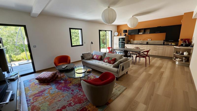 Appartement - 96 m² - 4 pièces