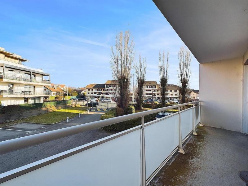 Appartement - 80 m² - 4 pièces