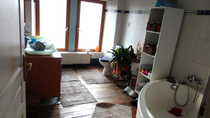 Maison - 200 m² - 8 pièces