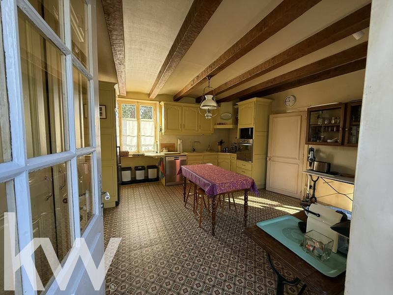 Maison ancienne - 246 m² - 7 pièces