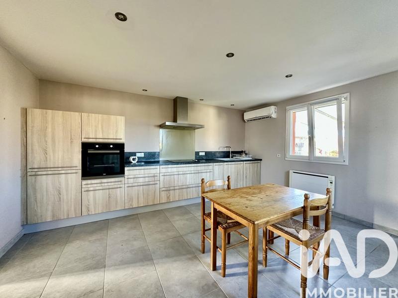 Maison - 152 m² - 8 pièces