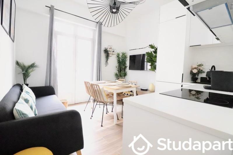 Chambre - 12 m² - 1 pièce