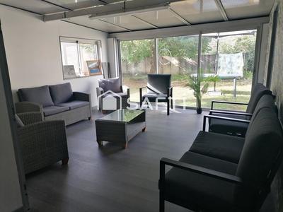 Maison - 91 m² - 5 pièces