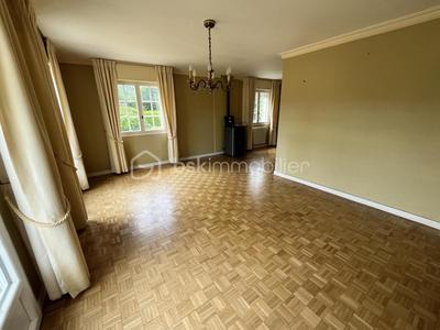 Maison - 124 m² - 6 pièces