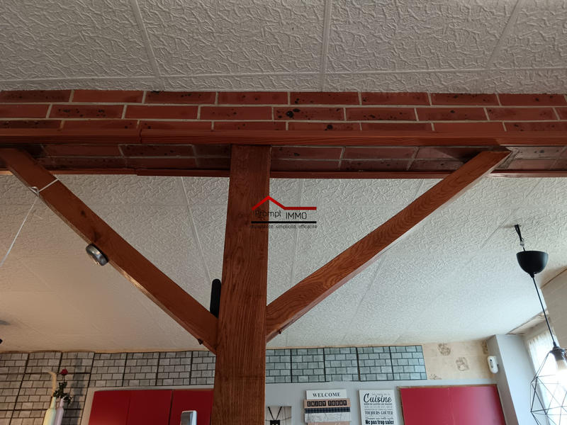 Maison - 99 m² - 4 pièces