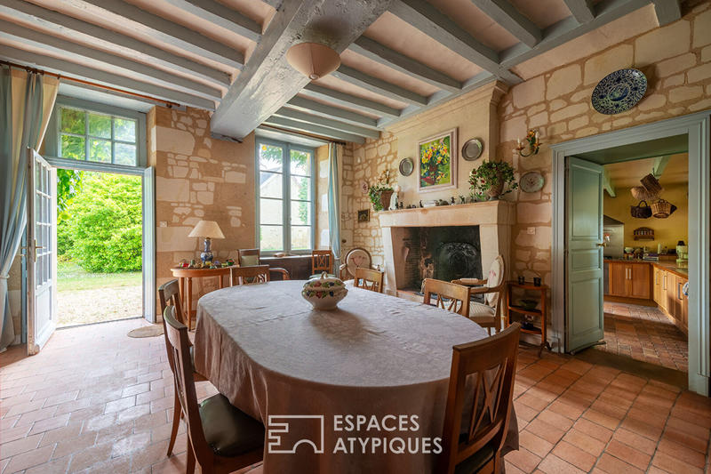 Maison - 363 m² - 14 pièces