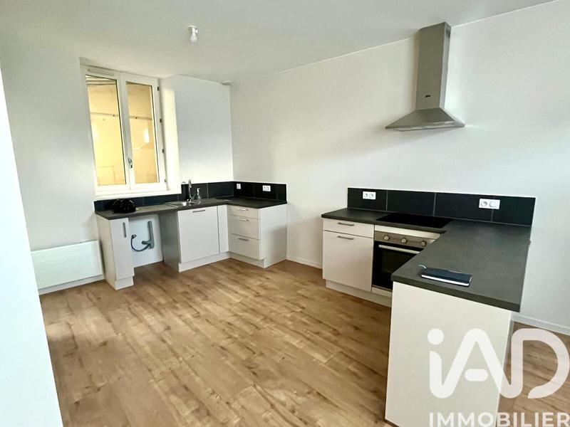 Maison de village - 140 m² - 8 pièces