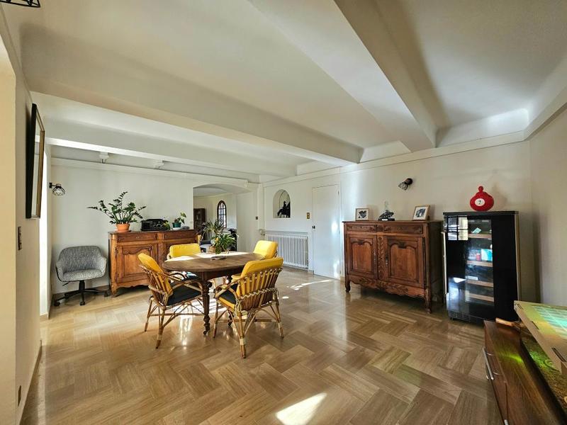 Maison - 170 m² - 7 pièces