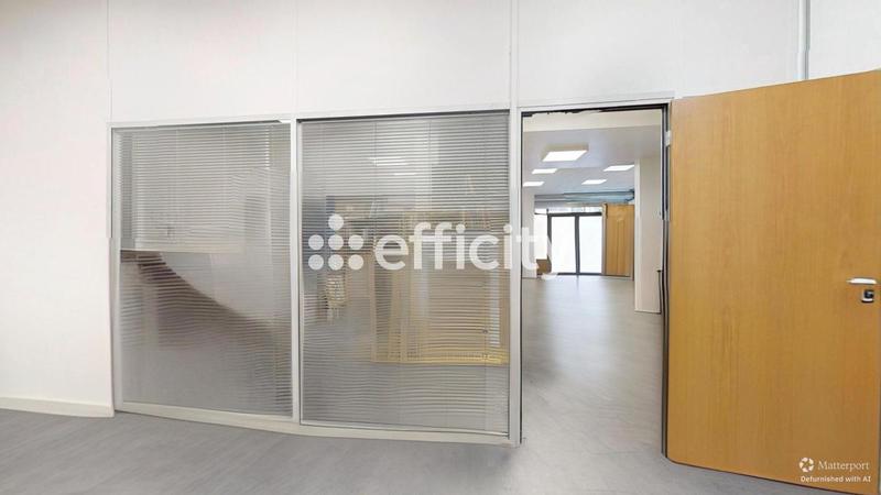 Bureau - 134 m²