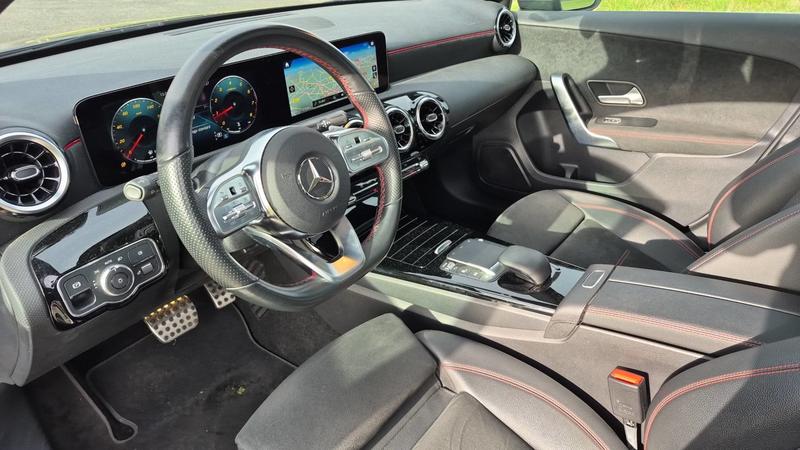 Mercedes Classe a IV 180 136 7g-Dct Amg Line - Automatique Toit ouvrant