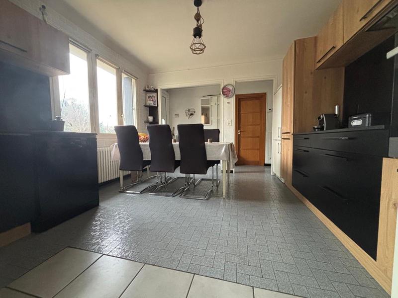 Maison - 163 m² - 7 pièces