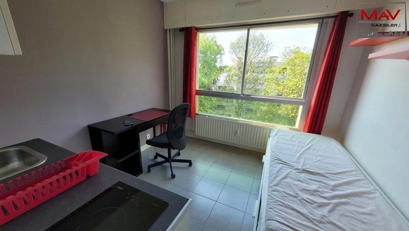 Studio - 14 m² - 1 pièce