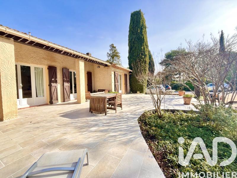 Maison - 151 m² - 6 pièces