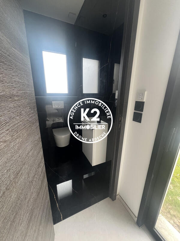 Villa - 130 m² - 5 pièces