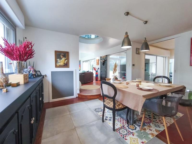 Maison ancienne - 276 m² - 6 pièces