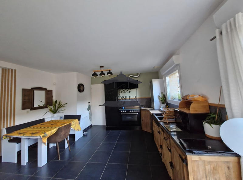 Pavillon - 96 m² - 4 pièces