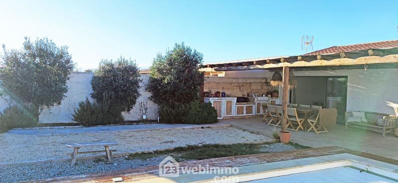 Maison - 130 m² - 4 pièces