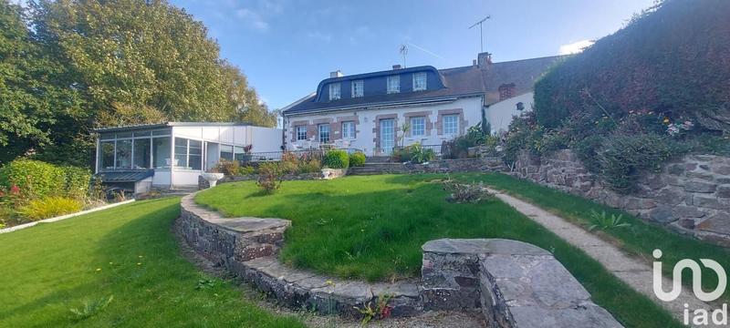 Maison - 166 m² - 10 pièces