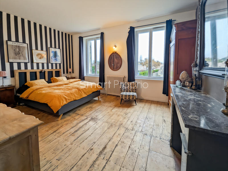 Maison de village - 210 m² - 5 pièces