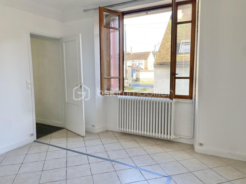 Maison de village - 80 m² - 5 pièces