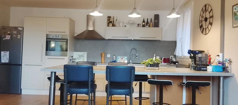 Appartement - 100 m² - 4 pièces