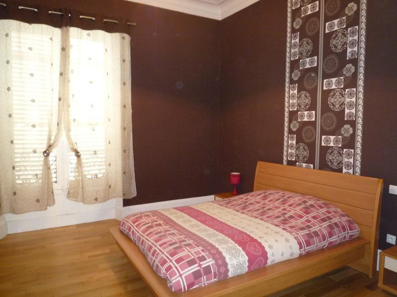 Demeure - 750 m² - 25 pièces