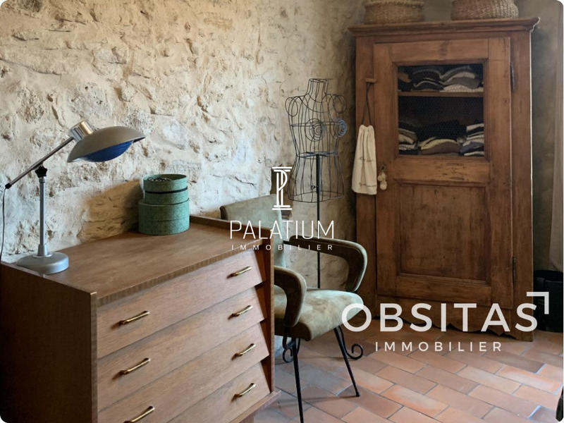 Maison - 166 m² - 9 pièces