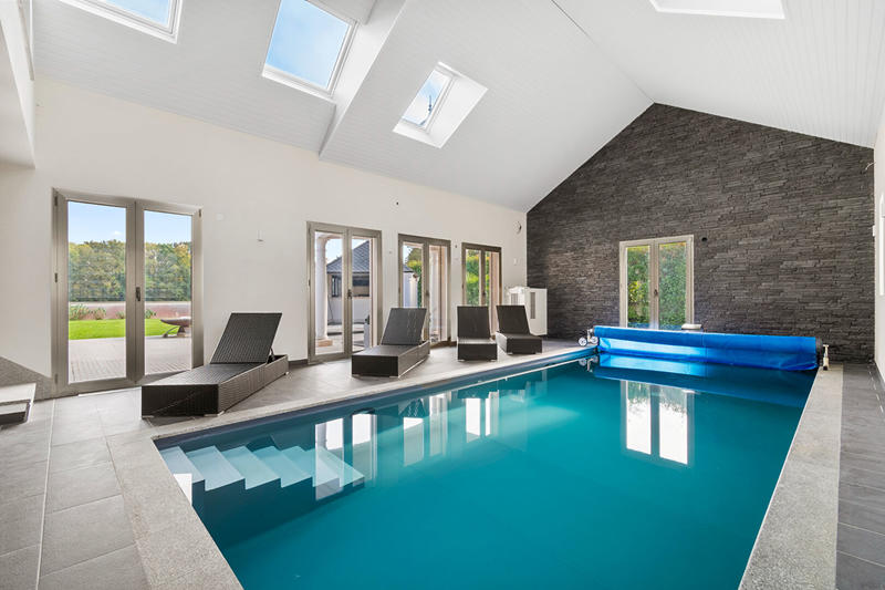 Villa - 471 m² - 14 pièces