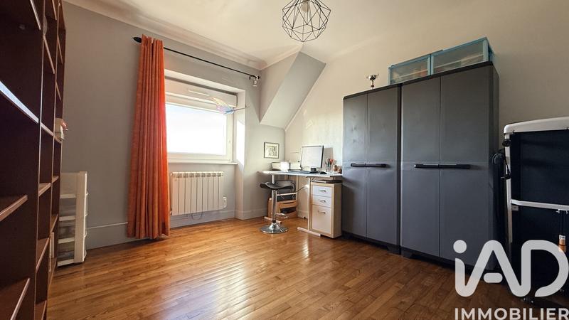 Maison - 123 m² - 8 pièces