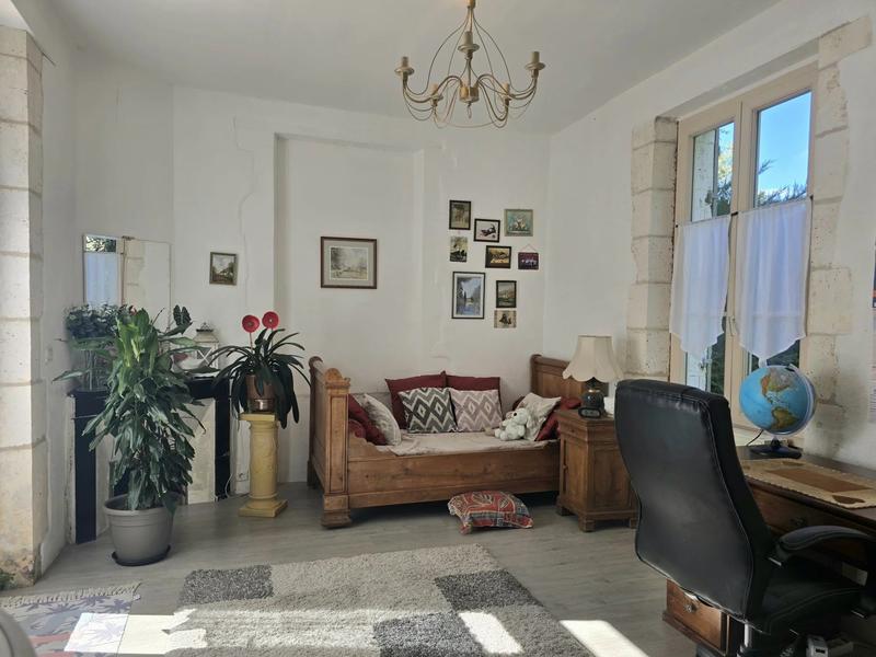 Maison ancienne - 220 m² - 7 pièces