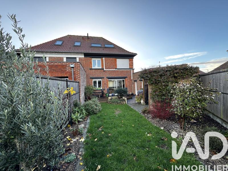 Maison - 107 m² - 5 pièces