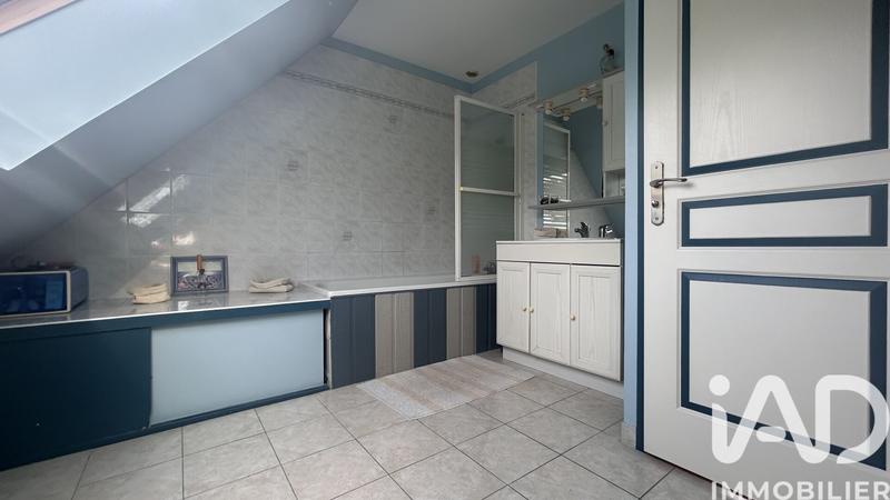 Maison - 142 m² - 8 pièces