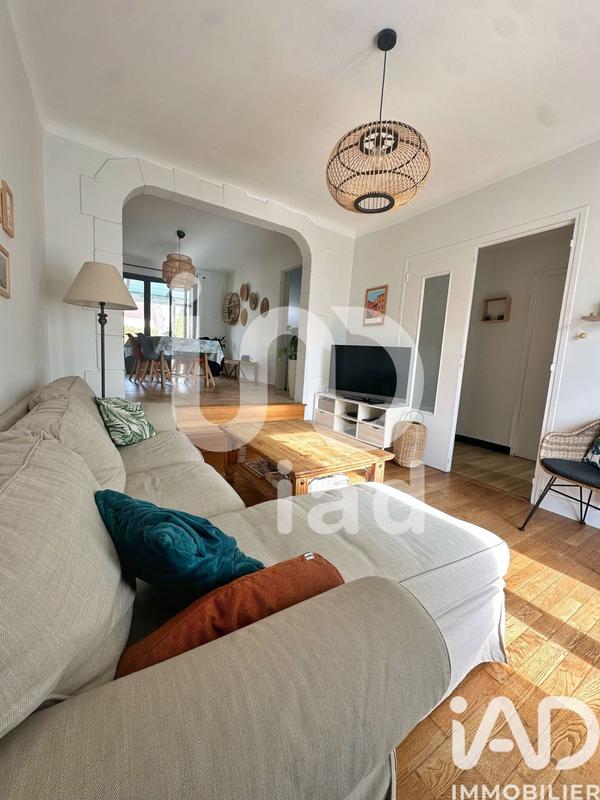 Maison - 121 m² - 5 pièces