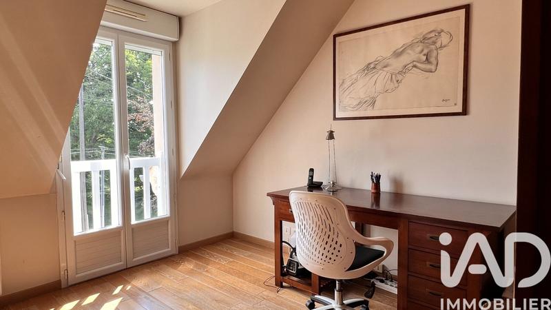 Maison - 170 m² - 8 pièces