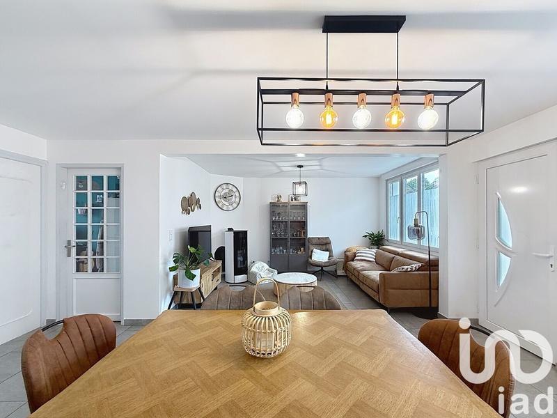 Maison - 100 m² - 5 pièces