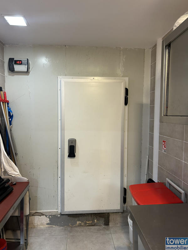 Fonds de commerce - Magasins - 47 m²