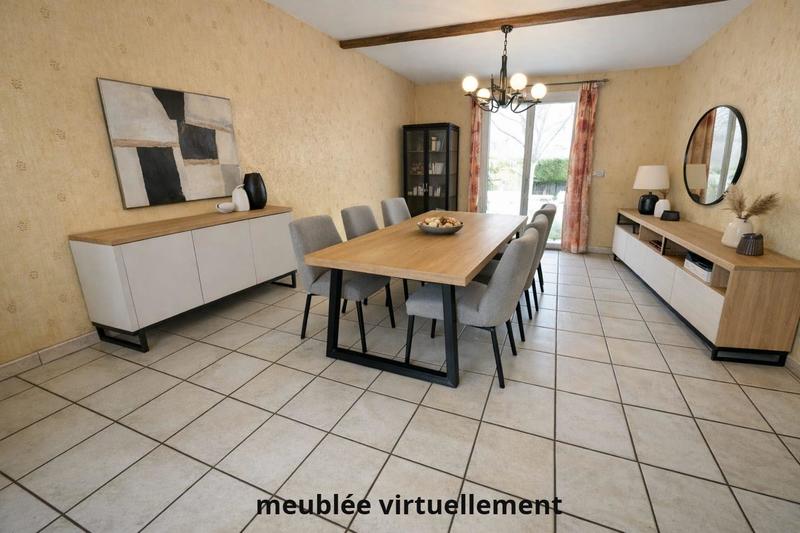 Maison - 90 m² - 5 pièces