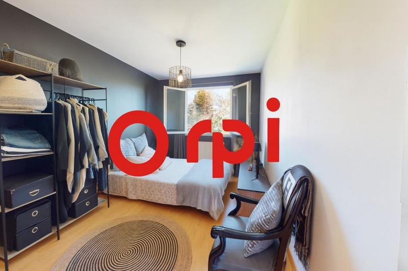 Maison - 98 m² - 5 pièces