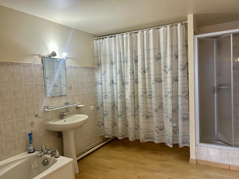 Maison de ville - 237 m² - 7 pièces