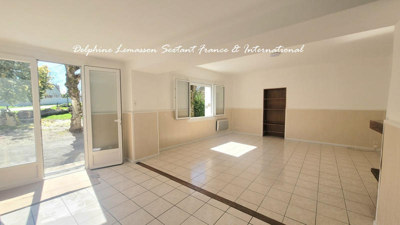 Maison - 240 m² - 12 pièces