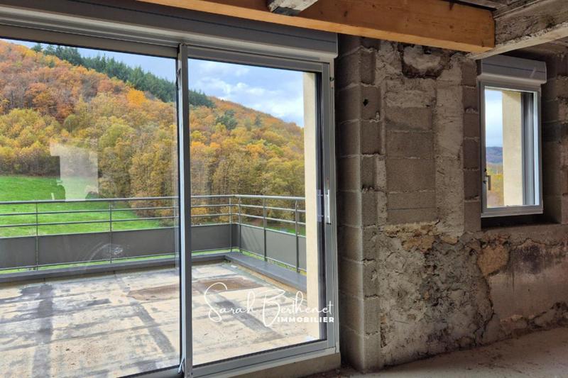 Appartement - 100 m² - 4 pièces