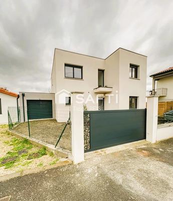 Maison - 125 m² - 6 pièces